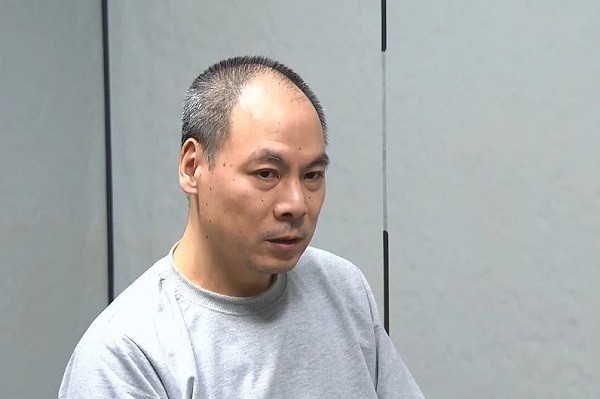 警鐘｜辭去公職收受老板“安家費”，權錢交易披上隱身衣也終難逃