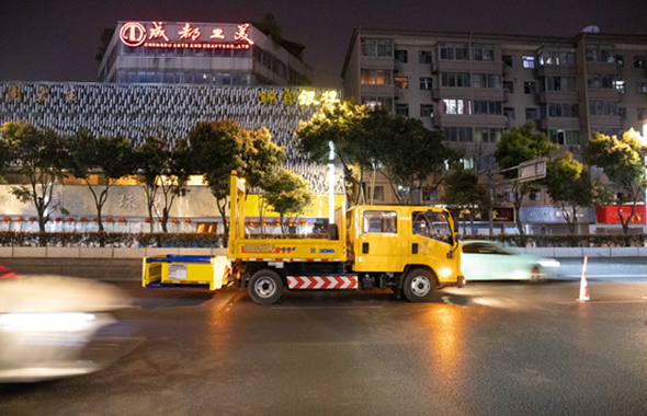 首次投用！防撞緩沖車“上路”